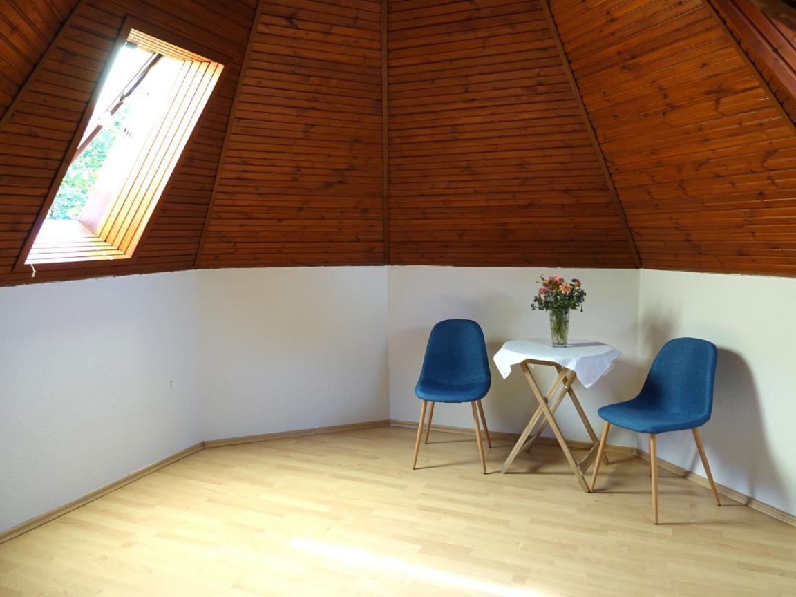 Quiet Room In Budapest Near Airport With Free Parking Exterior photo